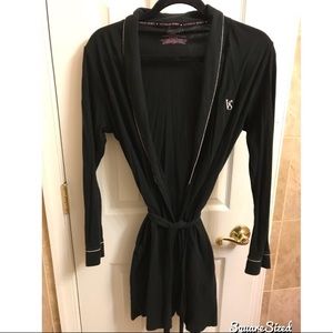 Black Lightweight Bathrobe